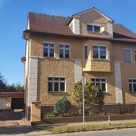 Haesselhof - 80Qm Ferienwohnung Im Zentrum Von Bad Liebenwerda Exterior photo